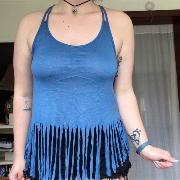 🌱 Blue Fringe Tank 🌱 - Picture 1 of 3